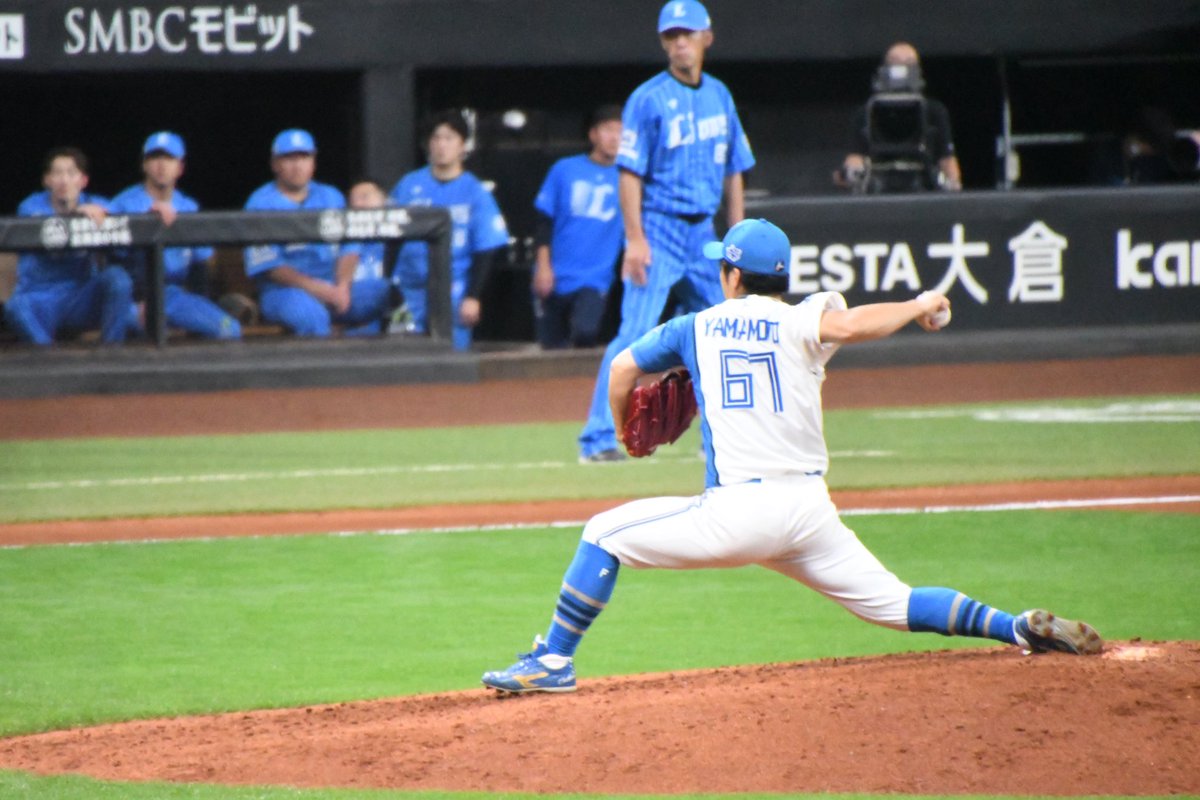 SUMINAFHERO61's tweet photo. #2023年08月09日　
#loveFighters 
#山本拓実
#sec116 
#３列目 https://t.co/5YYThiQxdA