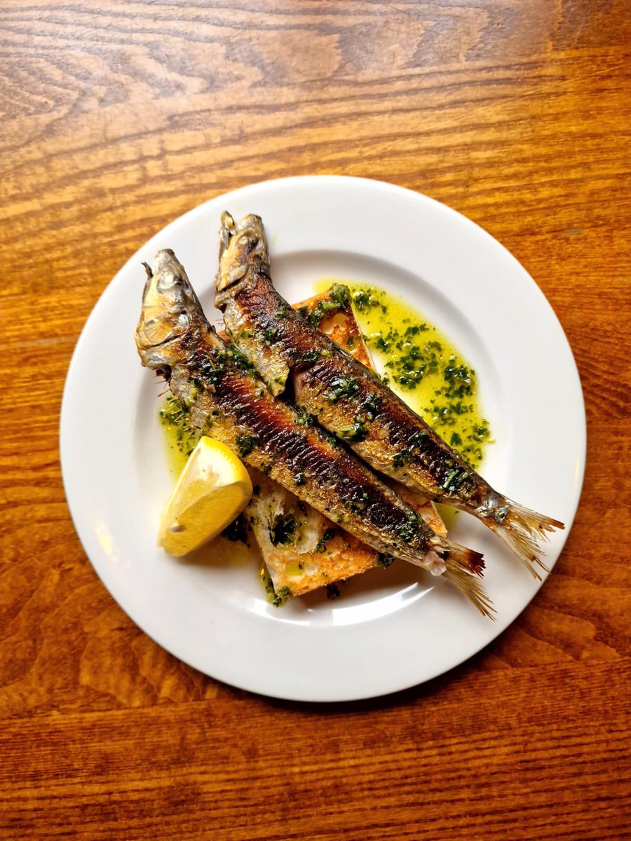 On the special board tonight….
Sardines a la plancha on toasted coca bread.