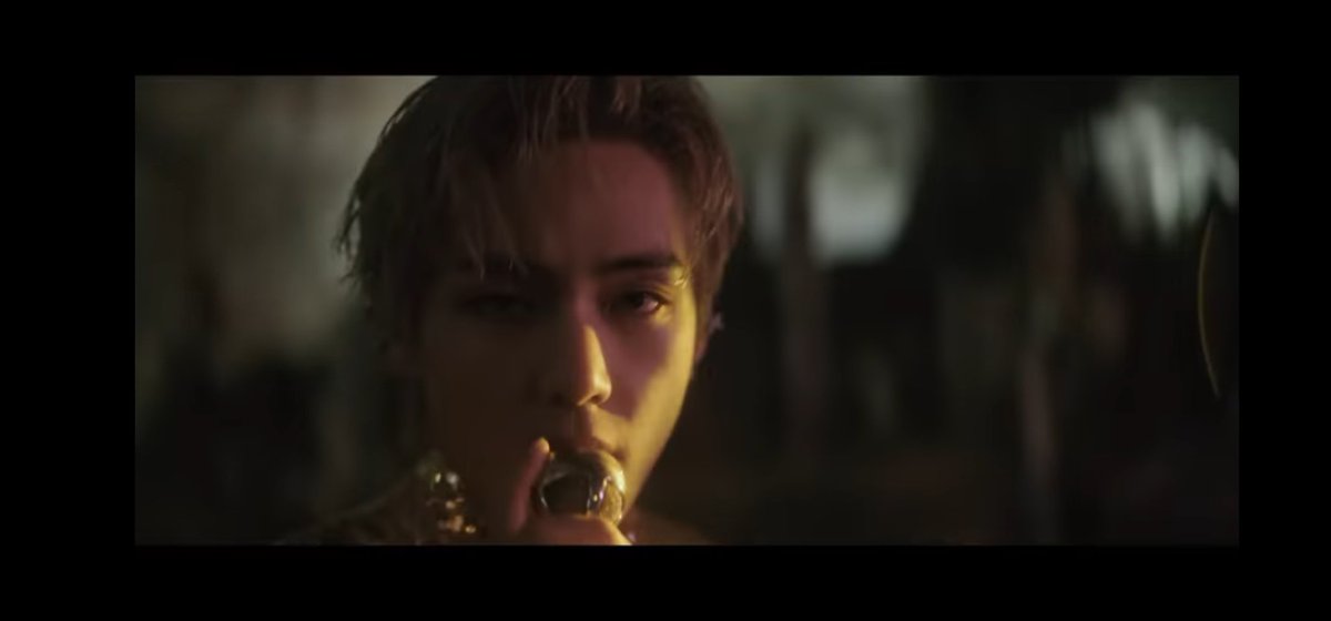 samahens's tweet photo. Never stopped loving you Taehyung 💜 this song is incredible, I'm so proud of you! 
@BTS_twt 
#LoveMeAgainbyV 
#TAEHYUNG https://t.co/tazuMHUfKo
