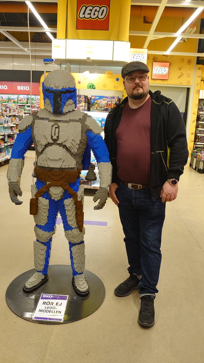 Robert Sandell tweet media