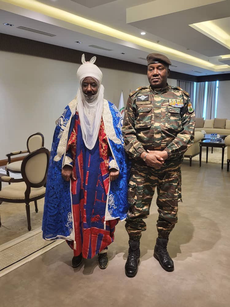 LeadershipNGA's tweet photo. PHOTO STORY: Ex-Kano Emir Sanusi II Meets Niger Coup Leader In Niamey 

The 14th Emir of Kano, Khalifa Muhammadu Sanusi II, visits and engages in a private meeting with the leader of Niger Republic's Military Junta, General Tchani, to deliberate on the situation in the country.

It is not clear in what capacity did Sanusi II embarked on the trip to Niger, which is currently having a running battle with ECOWAS and has severed diplomatic relations with Nigeria.

Photo Credit: Twitter | Eons Intelligence