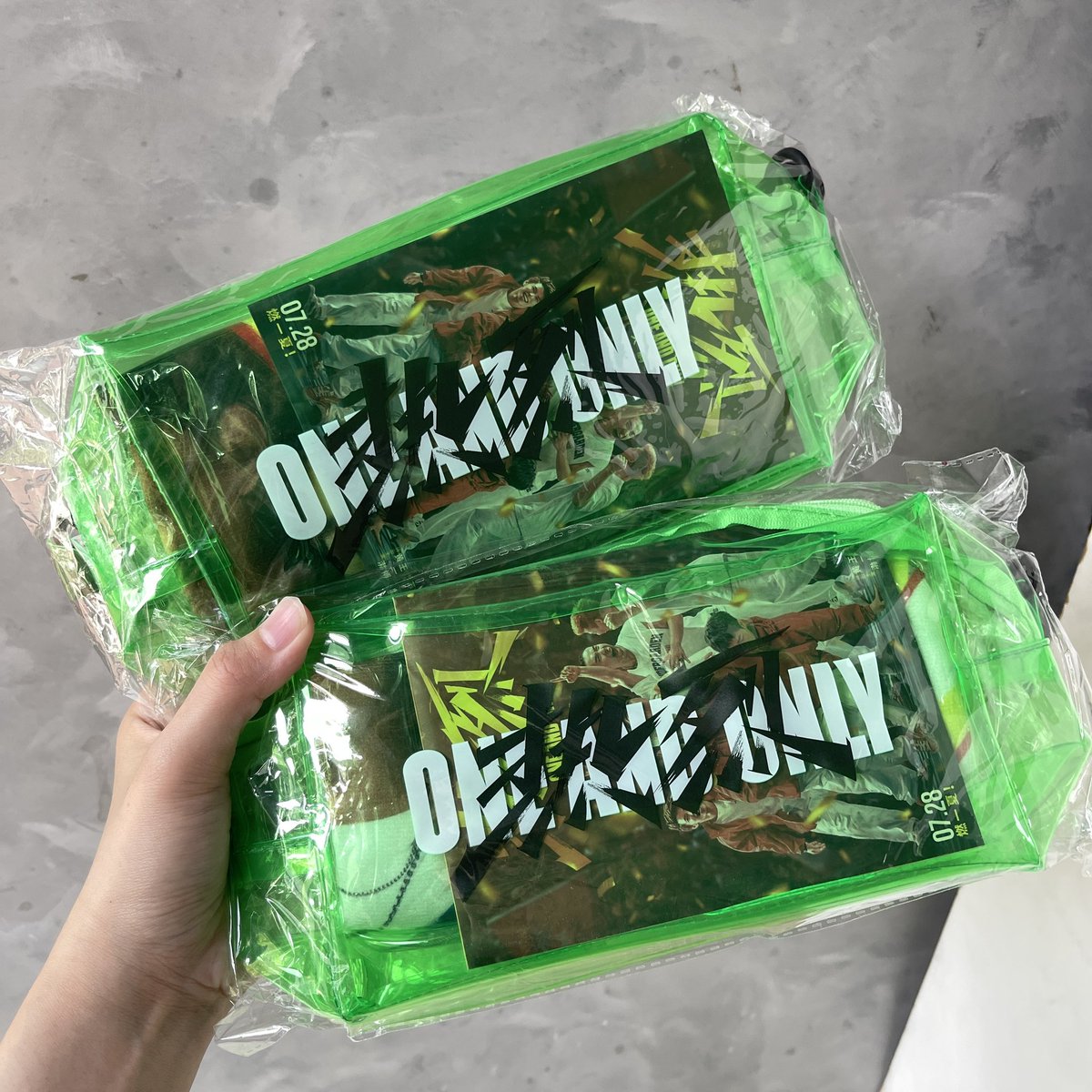 yxtory's tweet photo. แจกของที่ระลึก 2 เซ็ต
💚 ขอแจกให้กับคนที่ไม่ได้ไปดูหนัง Gala Premiere นะคะ
-สุ่ม Retweet
-ขอคนที่สะดวกออกค่าส่ง 30 บ.
-สุ่มคนที่ได้รับ 12 สค. ดึกๆ ค่า

#wangyibo_oneandonlyTH 
#สเต็ปกล้าท้าฝัน https://t.co/t3HfjZJYzU