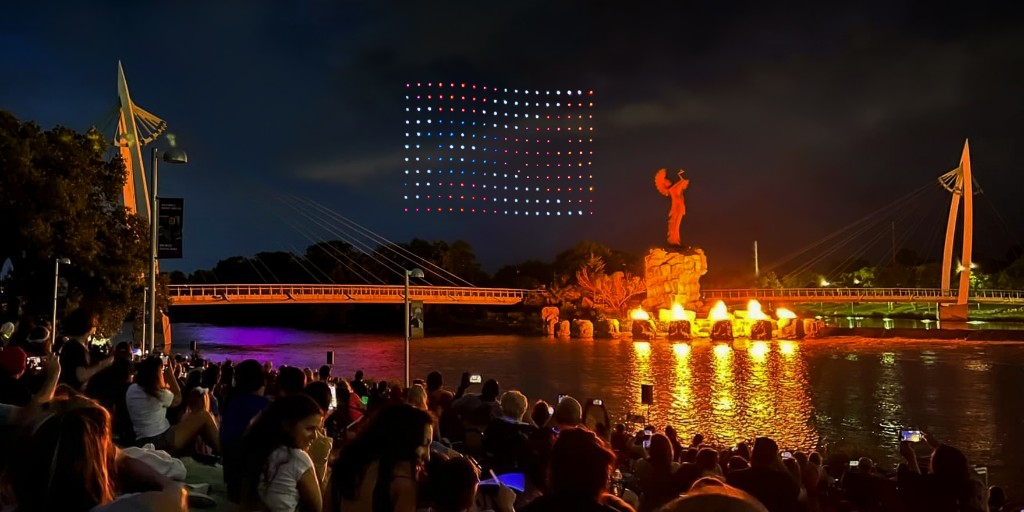 VisitWichita's tweet photo. 🍂 Start making your Fall Festival plans in Wichita now!
Learn more: https://t.co/lC3tnFbVA1
#VisitWichita #HeartoftheCountry #Festivals https://t.co/ZGMKF9J1Xh