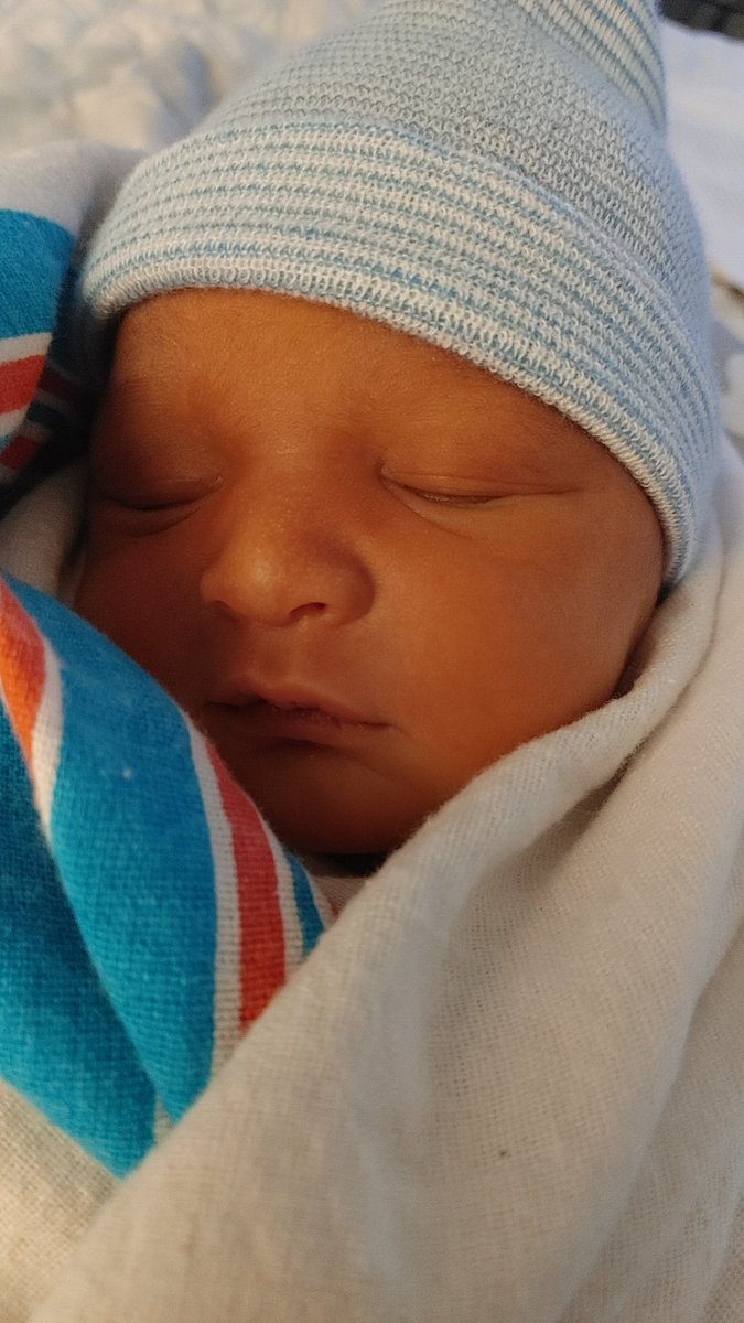 TFP || Papa Vic tweet media