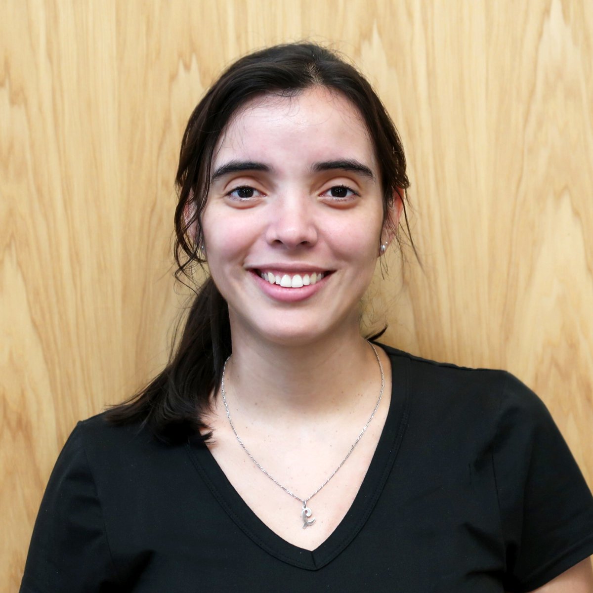 First year grad student, Lina Rojas, presented a poster on the ultrafast electron dynamics of noble-transition metal alloy films at this year’s Gordon Research Conference. Lina is working on #NSFfunded research to understand the photo physics of these complex alloy materials.
