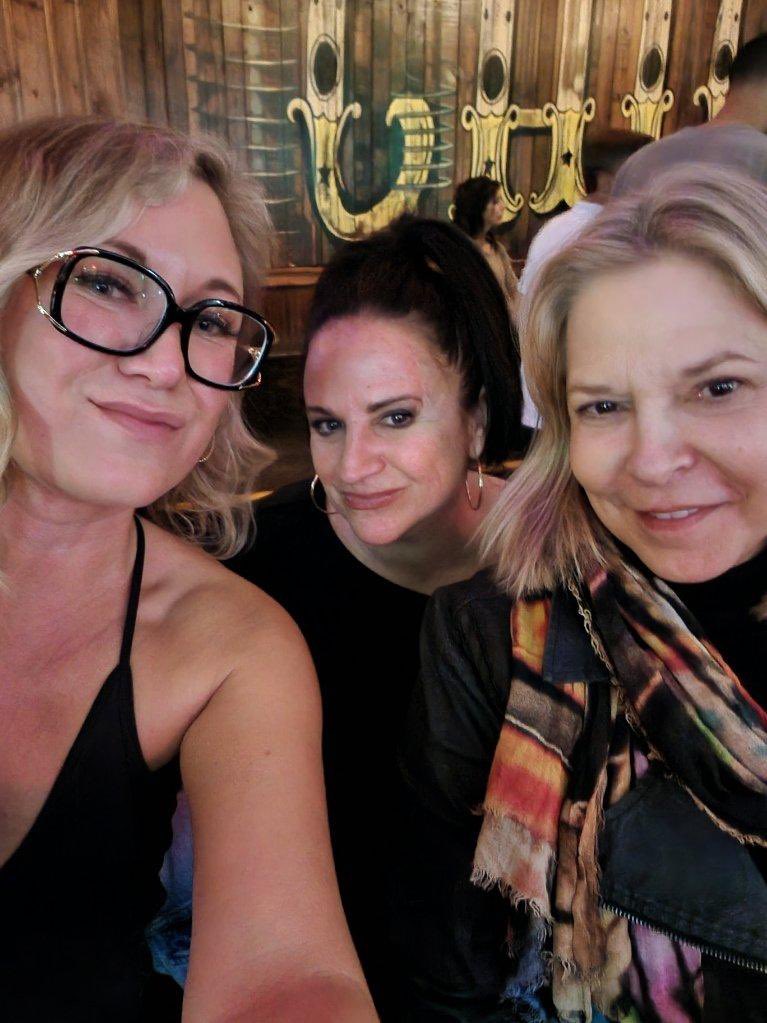 Jill Yackey Albers tweet media