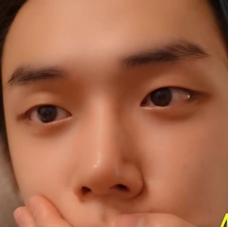 Se você viu essa postagem, poste uma foto do seu olho.