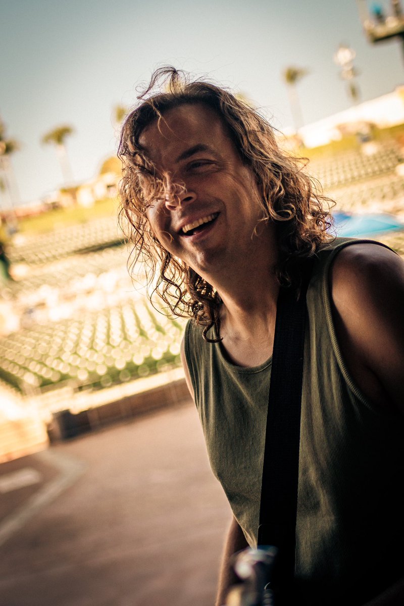 Passafire's tweet photo. It’s Will’s birthday today!  Let’s all show @bodyhaunt some love on his special day.  🎂🎉

We’re celebrating with back to back shows at @AvilaBeachGolf.  We hit the stage at 5pm today &amp; tomorrow.  

📸: @DirectedByGingy 
#GVST #PassafireSummer23 https://t.co/aXTv4esT0g