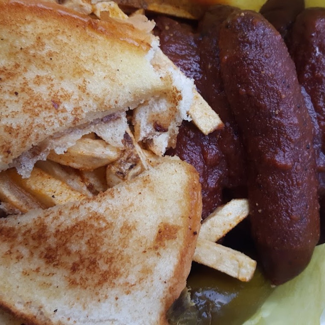 laurasbbqtx's tweet photo. We're firing up the grill in Dallas, TX, and serving up mouthwatering BBQ delights all day long! ☀️
Check out our menu: https://t.co/oeuPRcjyVQ
#bbq, #dallasbbq, #texanbbq, #texanbbq, #dallastx, #texaseatlocal, #dallaseatlocal https://t.co/gKKj0FdrRM