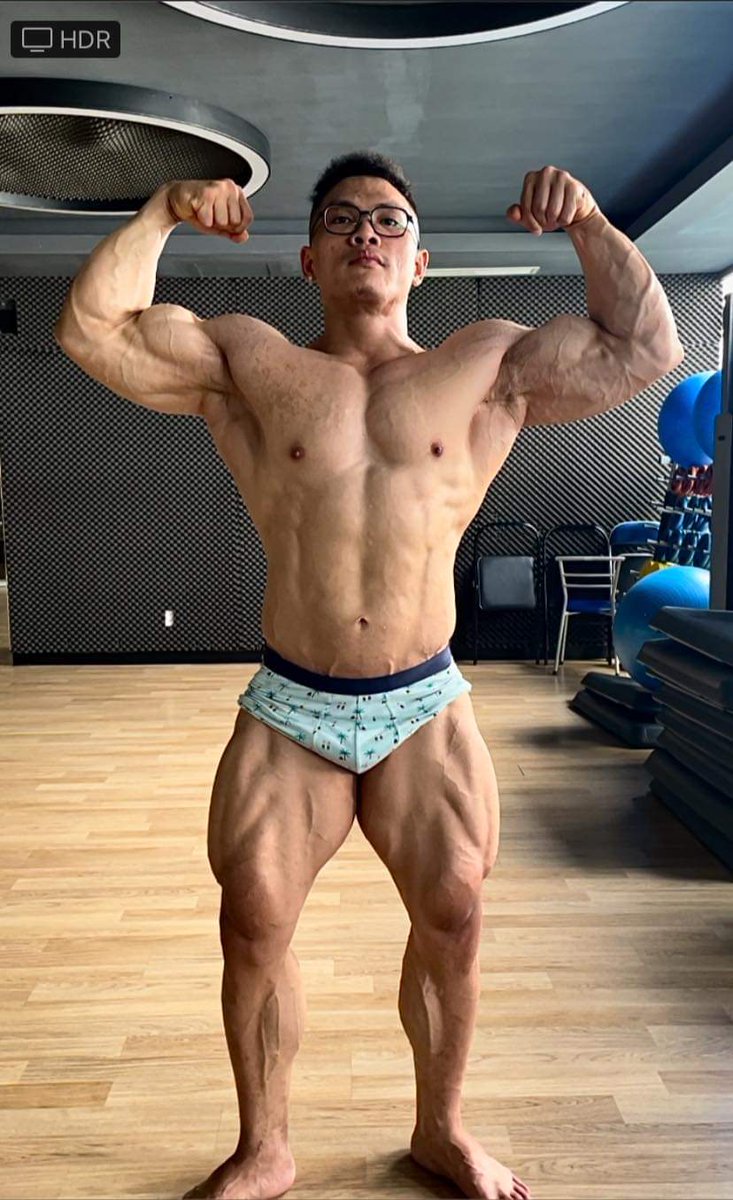 muscle lover (@avartar112) on Twitter photo 