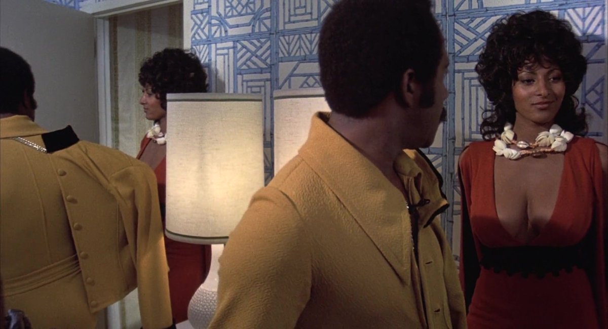 DannyDrinksWine's tweet photo. Coffy (1973)
Director: Jack Hill

Cinematographer: Paul Lohmann https://t.co/zVi1cBUszA