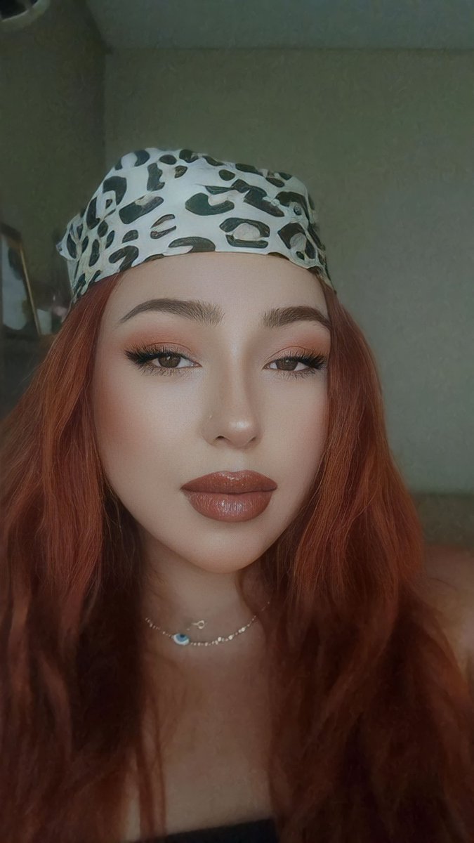 Bu da yakisti ve sende yakisirdin.