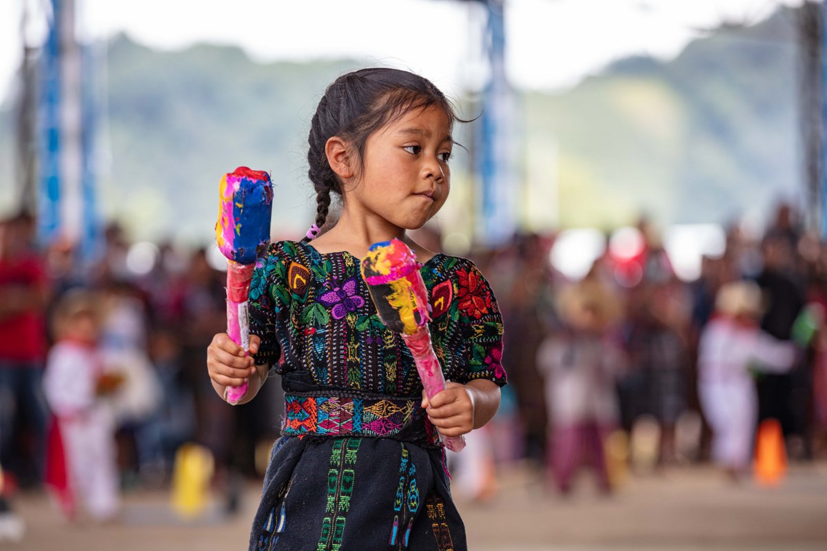 We’re celebrating International Day of the World’s Indigenous Peoples! 97% of people in Santa Lucía identify as Indigenous, and 83% of our staff is comprised of Indigenous women. We are proud to walk with them as they work toward peaceful, equitable, and prosperous communities.
