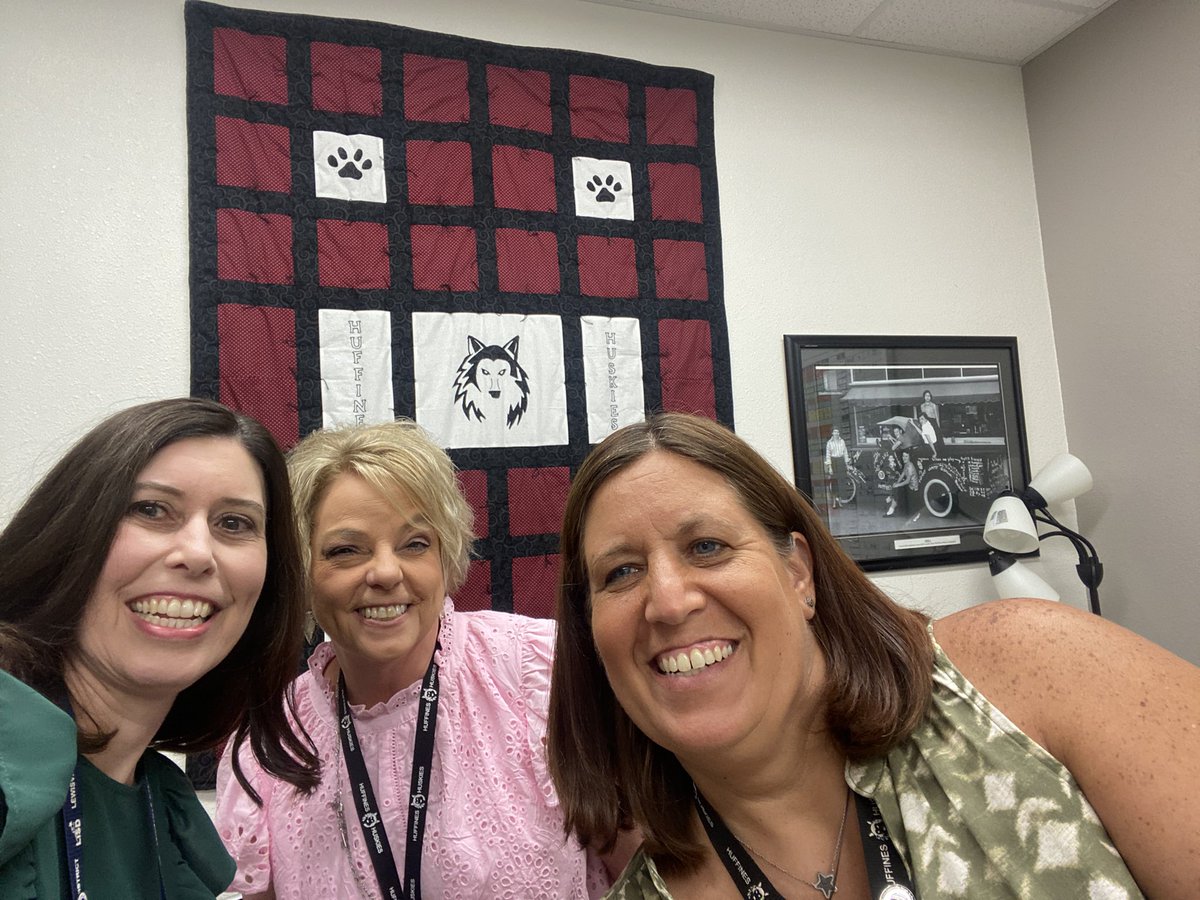 What a joy to kick off the <a href="/LewisvilleISD/">Lewisville ISD</a> school year surprising the awesome office staff and campus administrators <a href="/HuffinesMS/">Huffines MS</a> with lunch today! #ONELISD