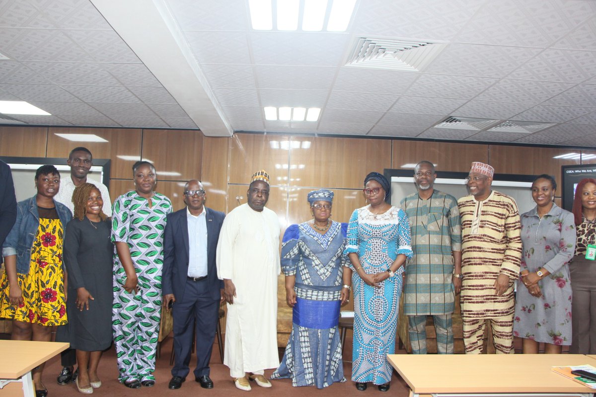 nidcom_gov's tweet photo. PRESS RELEASE

"STRATEGIC DIASPORA ENGAGEMENT; A MUST-FOR ROBUST DIASPORA CONTRIBUTION TO NATION BUILDING" - Okonjo-Iweala

ABUJA, AUGUST 9, 2023

The Director-General of the World Trade Organisation,  Dr. Ngozi Okonjo-Iweala, has urged the Nigerians in Diaspora Commission (NiDCOM), to strengthen systematic mechanisms to attract second and third generation Nigerians in the Diaspora to contribute towards nation building.

Dr. Okonjo-Iweala stated this during the   presentation to her  as the "Diaspora Icon" a fall out of  the recently held Maiden National Diaspora Merit Award in Abuja
 led by Hon Abike Dabiri-Erewa and Management Staff of NIDCOM.

The WTO DG said the Diaspora is capable of doing so much for Nigeria, which goes beyond remittances such as skills and  knowledge transfer especially as most countries of the World are fast embracing the technology and digital era.

On her recent recognition, Okonjo-Iweala expressed her pride as a citizen of Nigeria , adding that she was elated, and humbled, for being selected to receive such an award as a "Diaspora Icon".

The Diaspora Icon recipient commended the Commission for the work it has been doing over the years in terms of Diaspora engagement, under the pragmatic leadership of the NiDCOM Boss. 

Okonjo-Iweala expressed her support to work with the Commission and the Federal Government of Nigeria for the betterment of all Nigerians. 

While presenting the award to Dr. Ngozi Okonjo-Iweala, the NiDCOM Chairman, stated that the award was presented to the DG,  WTO for her selfless service to Nigeria and humanity at large. 

Dabiri-Erewa remarked that she serves as an inspiration to all Nigerian women, aiming at balancing family ties and career growth. 

The Diaspora Icon Award is one of the categories given  at the National Diaspora Day celebrations and National Diaspora Merit Award held in July 26, 2023.

E-signed,
Gabriel Odu, 
Media, Public Relations and Protocols Unit,
NIDCOM,
Abuja.