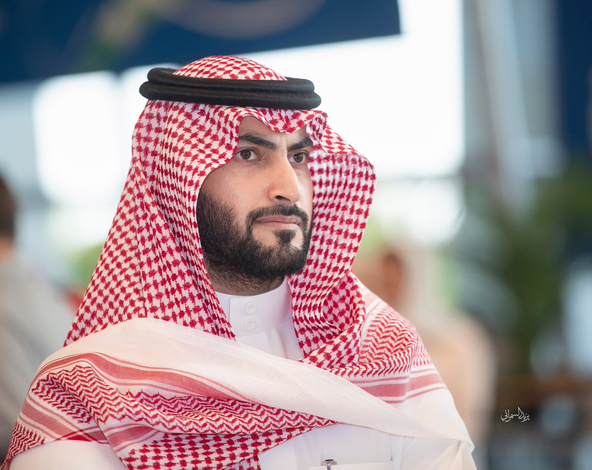 hilalstuff's tweet photo. سلطان آل الشيخ الرئيس التنفيذي لشركة الهلال الاستثمارية:

نسعد بتوقيع شراكتنا مع الشركة السعودية للاستثمار السياحي #أسفار لتصبح من خلاله راعيًا رسميًا لنادي #الهلال لثلاثة مواسم قادمة، و أسأل الله أن يبارك فيها و أن تحقق أهدافها المرجوة للطرفين. https://t.co/ILoZOYTf3A