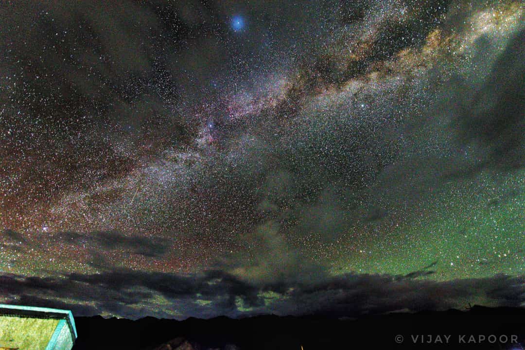 aaadelhi's tweet photo. The milky way from Hanle, Ladakh taken by AAAD member Vijay Kapoor 🤩 

Equip: Nikon D750 14-24mm f/2.8, 14mm, 25 sec exp, ISO10000
#astrophotography https://t.co/L8APaqJeMp