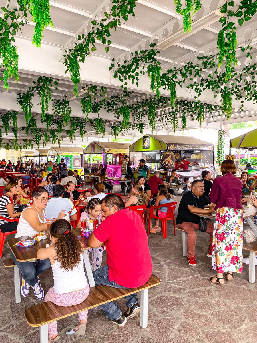 somosdleon's tweet photo. NO TE ACABES NUNCA. 🥺❤️

Esta es la última semana que tenemos para poder disfrutar del Festival de Verano 2023, sin duda la edición más bonita que se ha hecho en verano. ☀️

El último día es este domingo 13 de agosto, la entrada es gratuita y hay varias actividades: https://t.co/swNPSyCdhv