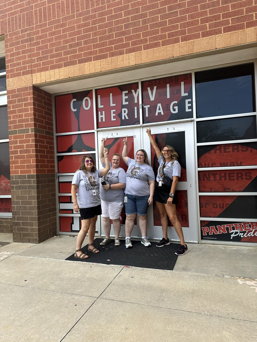 1st stop on our GES Safari Scavenger Hunt!! CHHS! 🐾 #GESshineon #teamkinder