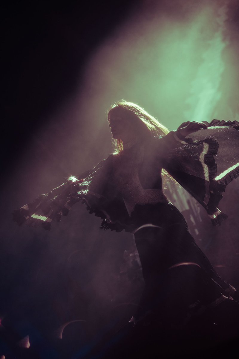 Florence + the Machine tweet media