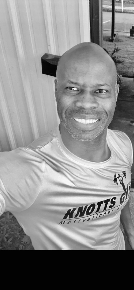 ITS WEDNESDAY! MY CLIENTS ARE LOVING THE SCHOOL START SEASON!! #gym  #exercise  #personaltrainer