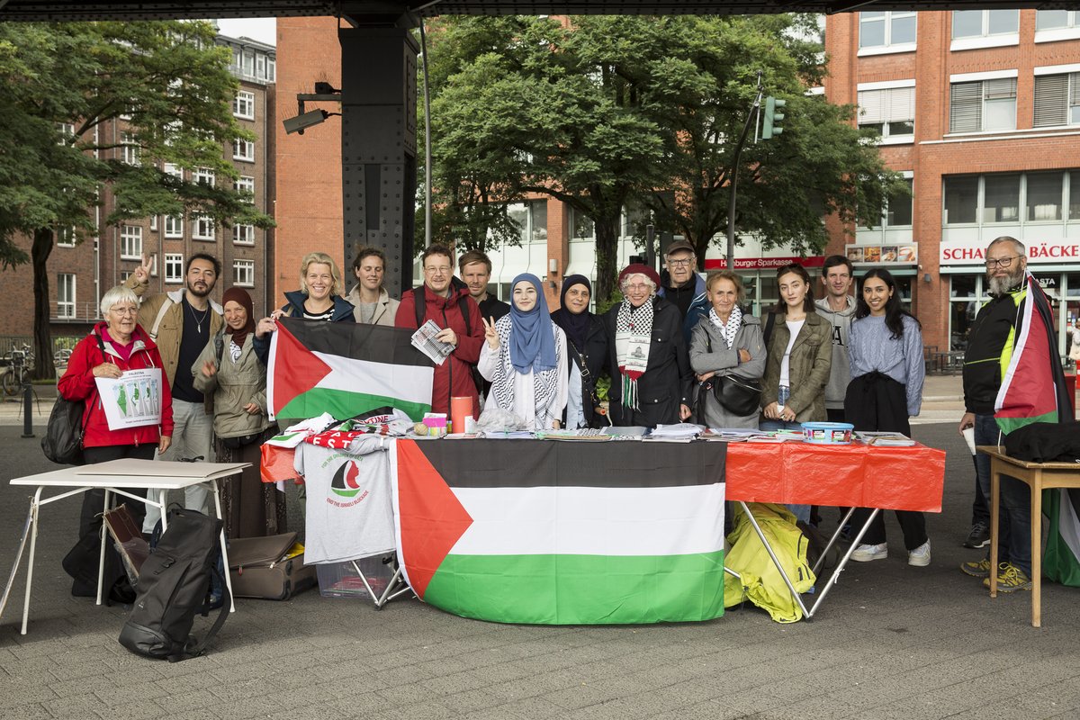 ShipGazaNorway's tweet photo. #Handala people visited Hamburg earlier and received a great reception #FreedoFlotilla #ForGazaKids @GazaFFlotilla #FreePalestine https://t.co/2sQ2di4MC5