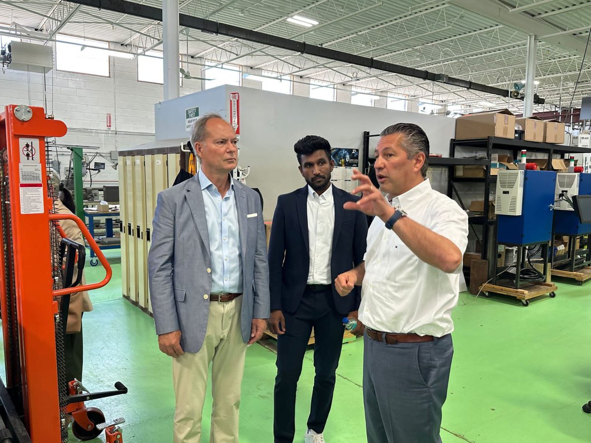 Peter Bethlenfalvy tweet media