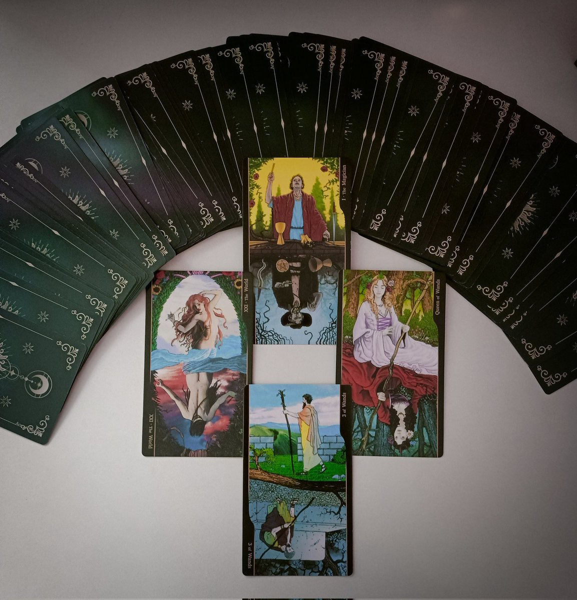 spiritualxtarot's tweet image. ✨TAK/NIE✨

🍃Sformułuj w głowie pytanie, na które karty mogą odpowiedzieć tak/nie i zostaw "🌟" w komentarzu, a wyciągnę kartę, która będzie odpowiedzią na twoje pytanie. Prosta pozycja - tak, odwrócona - nie. 

🍃 Zainteresowanych prywatnym czytaniem zapraszam do bio 💌
