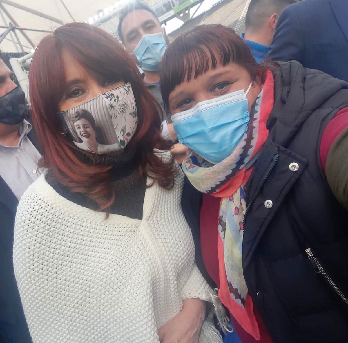 atlanticsurff's tweet photo. Uno de los asesinos detenidos por la muerte de Morena es Marcelo Alvarez.  Saben quien evitó que lo detuvieron en Abril por haber delinquido? La diputada nacional Kirchnerista Natalia Zaracho. Señores, con el kirchnerismo ni olvido ni perdón. 👇👊💣🔥 https://t.co/pDJ3O5AaGS