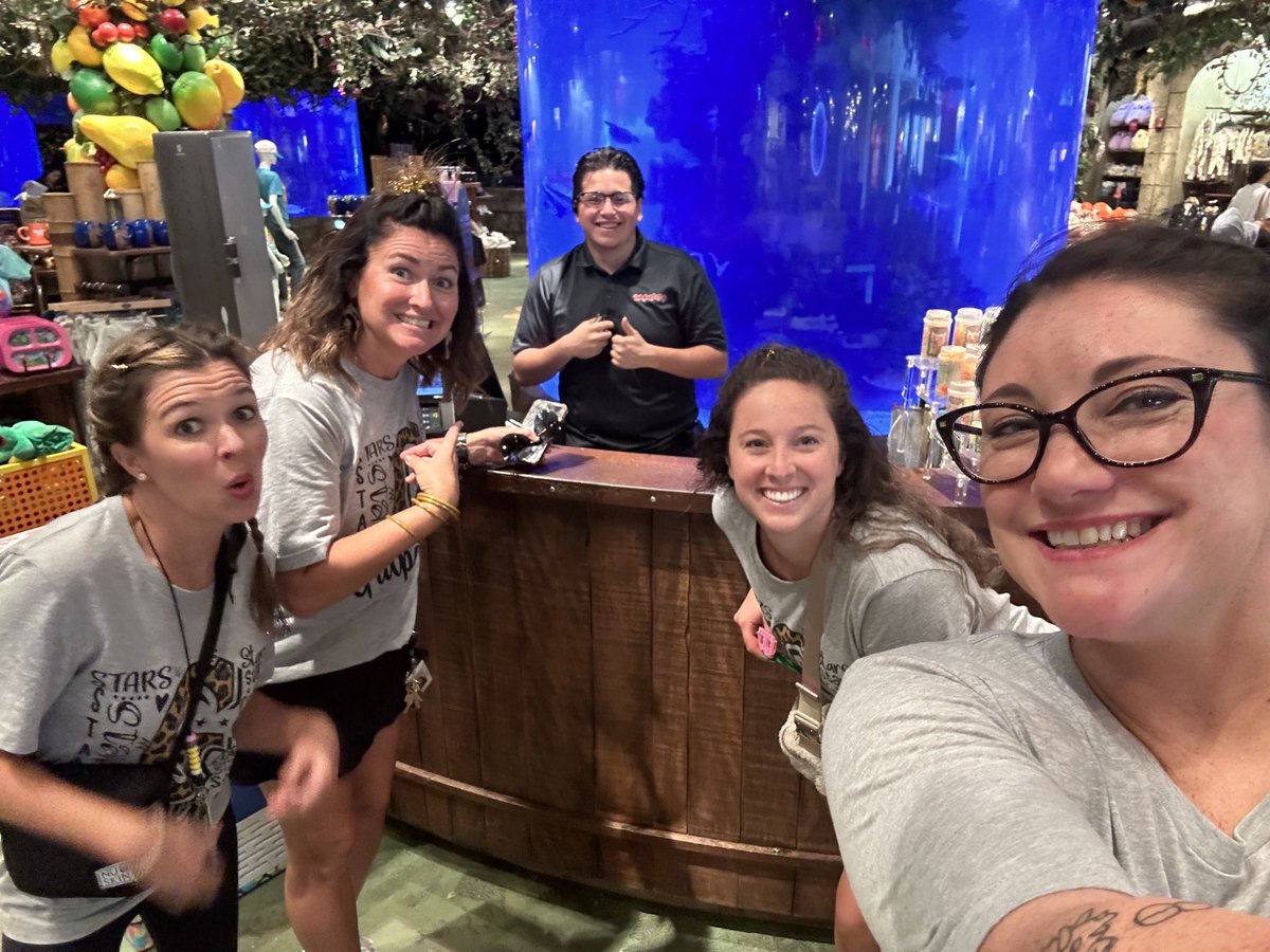 Welcome to the Jungle! #gesshineon