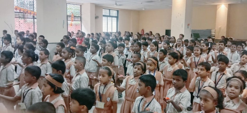 ''मेरी माटी, मेरा देश'’ या उपक्रमाअंतर्गत दि.09 /08/23  रोजी बृहन्‍मुंबई महानगरपालिकेच्‍या एम.पी.एस अजितबाग सी.बी.एस.ई शाळेत पंच प्राण शपथ घेतली गेली. त्यासाठी विद्यार्थ्यांनी स्वतःहून रंगवून सजवलेले दिवे वापरले. गेले.<a href="/rajeshkankal/">Rajesh Kankal</a> <a href="/rajuamirtadvi/">Raju Tadvi</a>