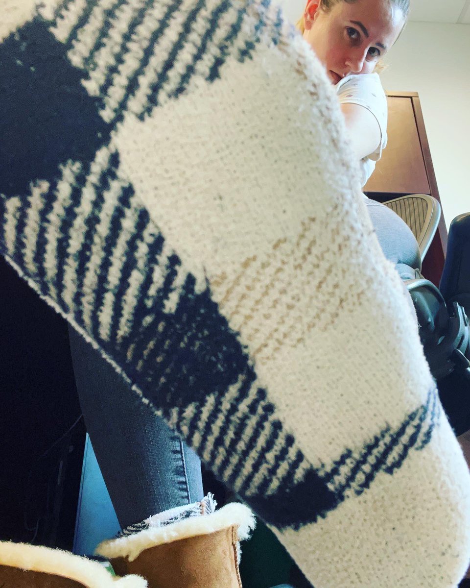 queenoftheuggs's tweet image. Kiss that foot?! It’s so stinky! #socks #stinks