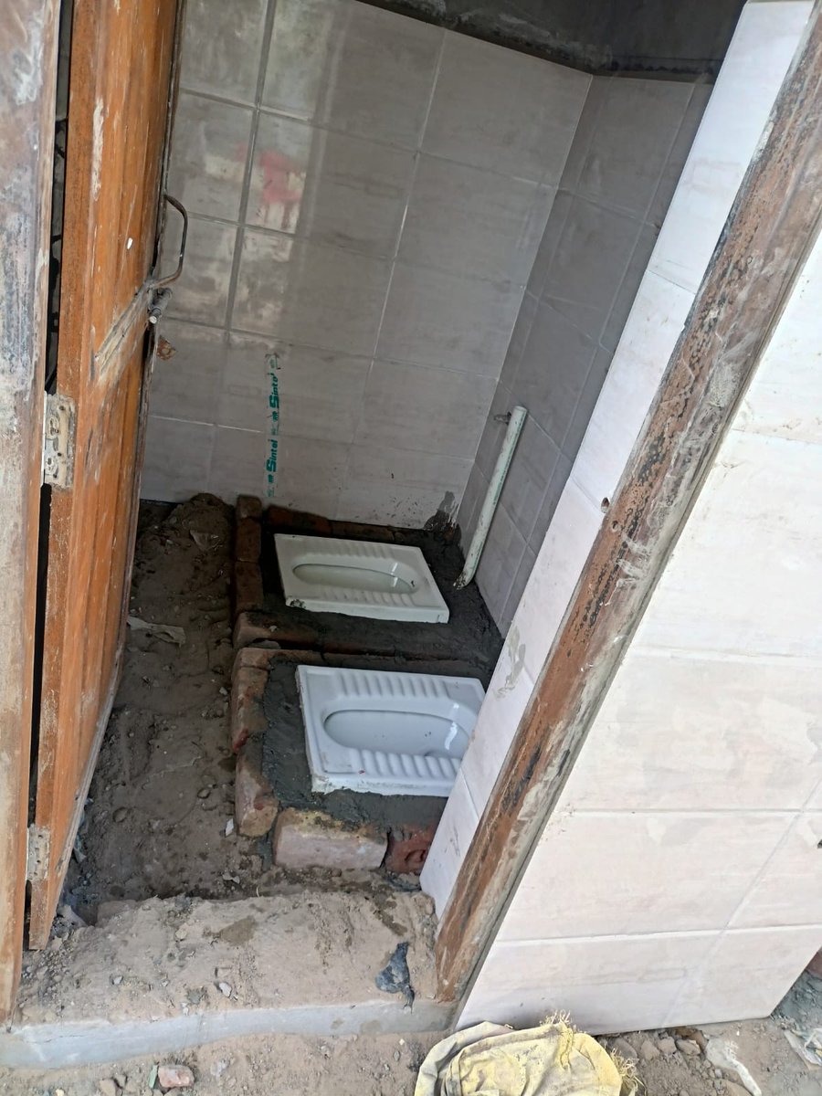 DevMehr26260577's tweet image. DR Bheem Rao Ambedkar Bhavan Talwara khurd sirsa Haryana 125102
Modern engineering का कमाल 
ठेकेदार बेमिसाल
बाकी सब मालामाल 

Haryana government 
E tendering 
#modernengineering
#ETendering
@cmohry
@DiprHaryana 
@Dchautala 
@rssurjewala 
@OfficeofCaptMB 
@MeenuBeniOffice