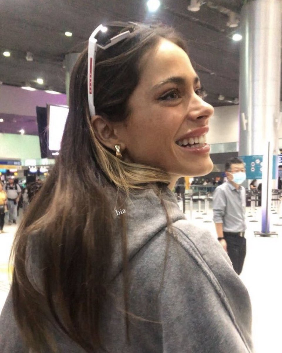 ayer escuché a tini, hoy escuchó a tini y mañana voy a escuchar a tini.