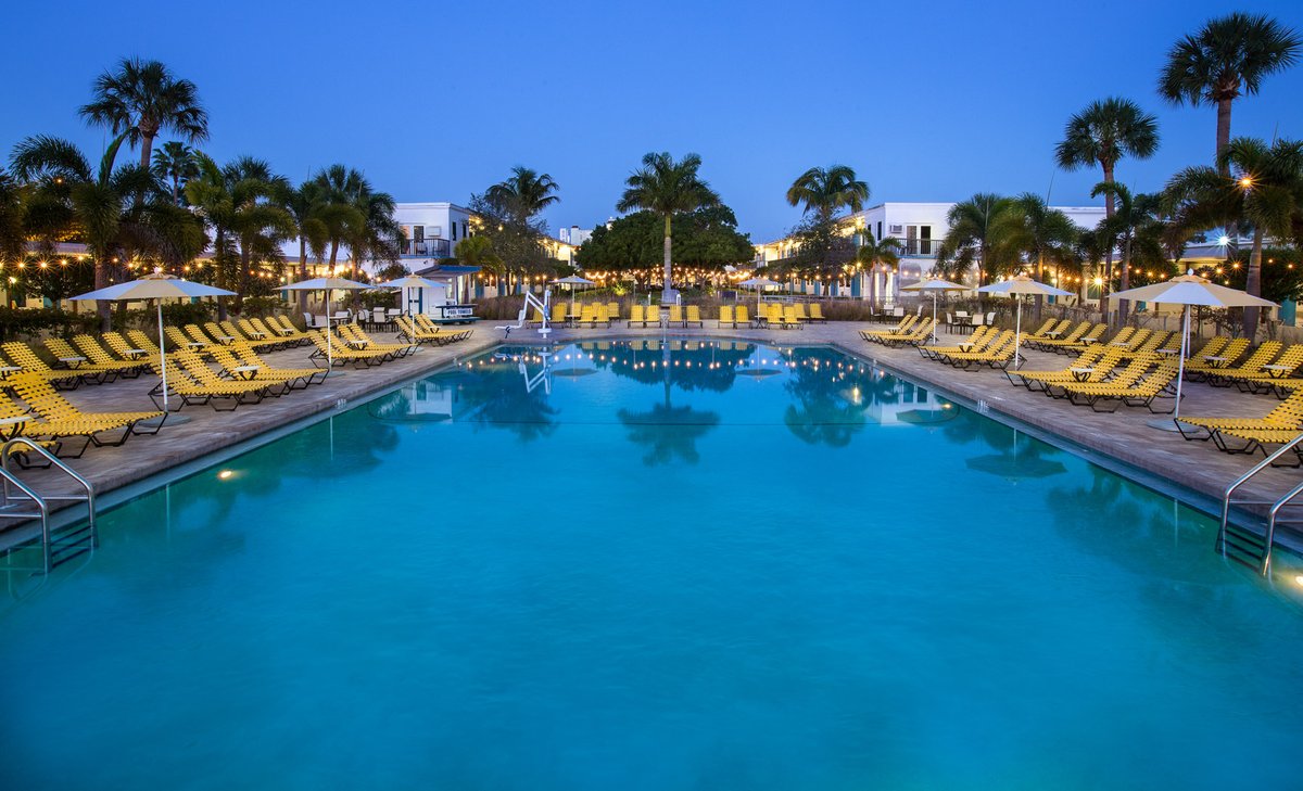 Hotel rooms at the TradeWinds and its adjacent RumFish Beach Resort have been sold out, but never fear - SMA has secured a block of rooms at the picturesque Postcard Inn just a few blocks up Gulf Boulevard from the TradeWinds conference hotel. To book:
postcardinn.book.pegsbe.com/promo?property…