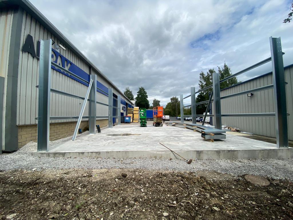 FirstFixGroup's tweet image. Day 1 in #barnsley and #Steelwork now going up .