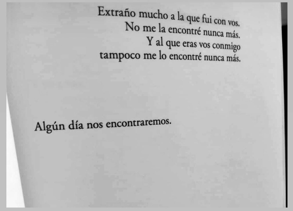 Cementedelibros's tweet photo. “Extraño mucho a la que fui con vos.
No me la encontré nunca más.
Y al que eras vos conmigo
tampoco me lo encontré nunca más.
Algún día nos encontraremos.���
Libro: Una vida más verdadera
Autor: Inés Garland
#cementeriodelibros https://t.co/97bSrE2Y79