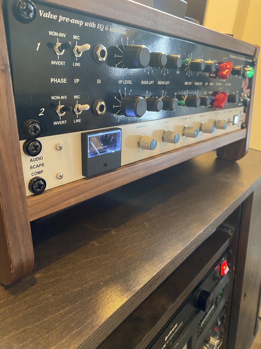 PlasticStudios's tweet photo. The new Audioscape buss compressor is installed. Initial uses are as good as the reviews suggest 😊👌

#studio #recordingstudio #musicstudio #compression #audioscape #ssl #buscompression #buscompressor https://t.co/J5xnAILqis