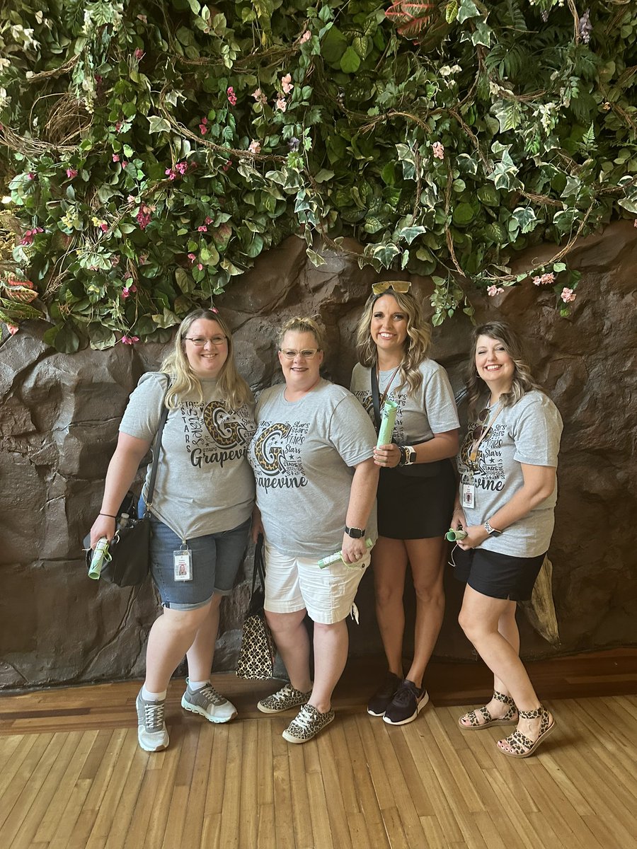 Team Kinder did it! 💚💚 #GESSHINEON