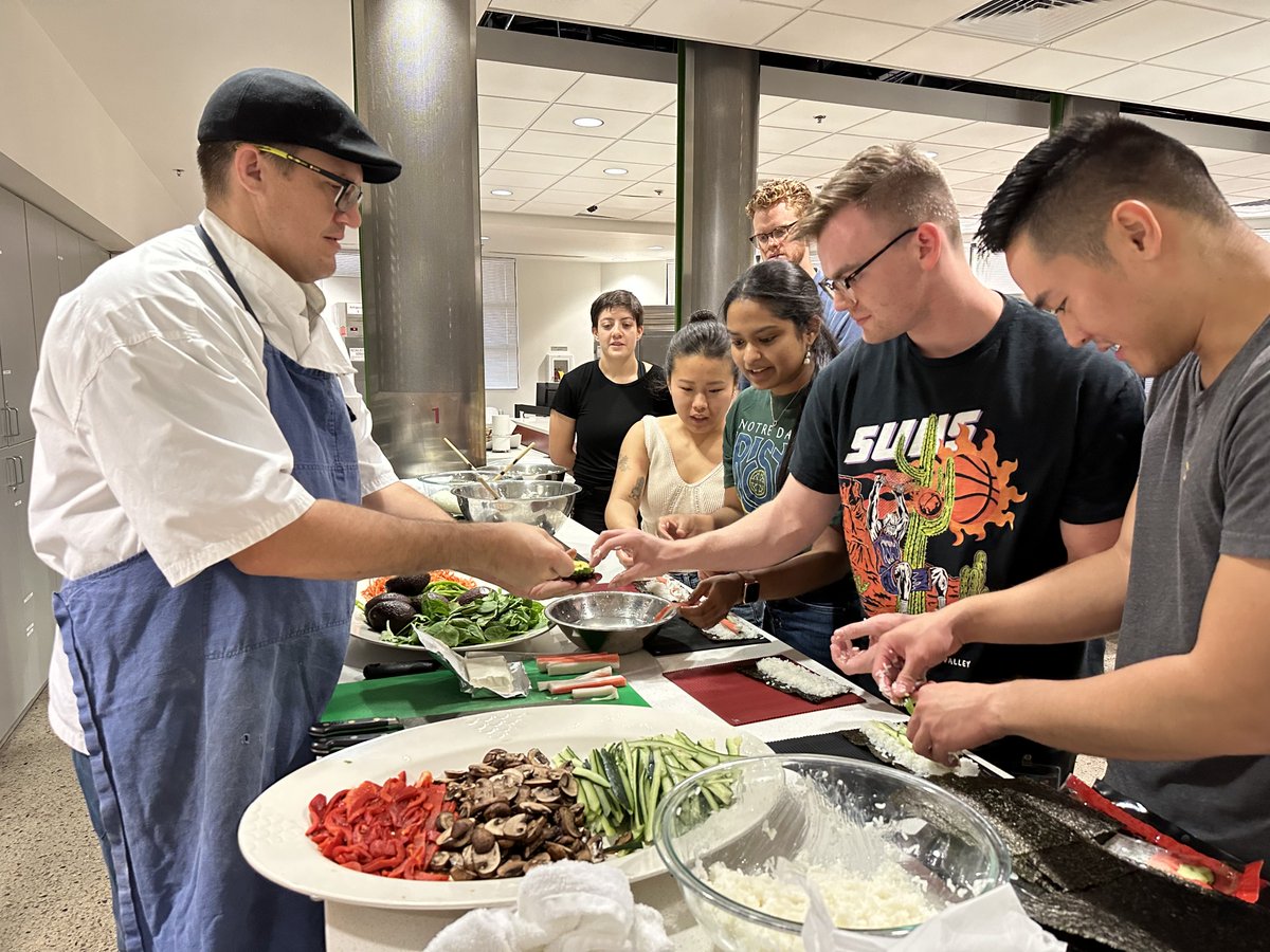 asuhealth's tweet image. We're excited to welcome @MayoClinicSOM students this week for their Food as Medicine classes with our @asuhealth nutrition experts. 🍽

Through hands-on, interactive learning, they'll gain practical experience to share with patients about diet and its impact on health.