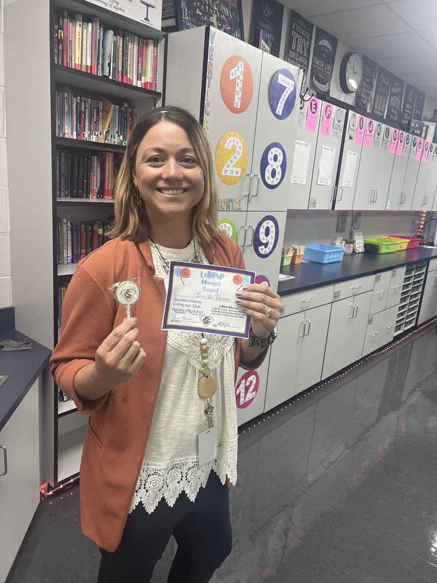 SCESPacers's tweet photo. Lollipop Moment Award Winners - Mrs. Parsons &amp; Mrs. Taylor represented SCES as leaders in our District Math Leadership Team. They helped facilitate our most recent district training on Building Thinking Classrooms &amp; they rocked it!!🧡💙🤍
#PacerPride #PacerProud https://t.co/lRJFxQQxbR