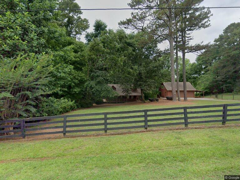 OPEN HOUSE - Sat 8/12/23 10am-2pm  
10 min from downtown Canton. MLS #: 7257419