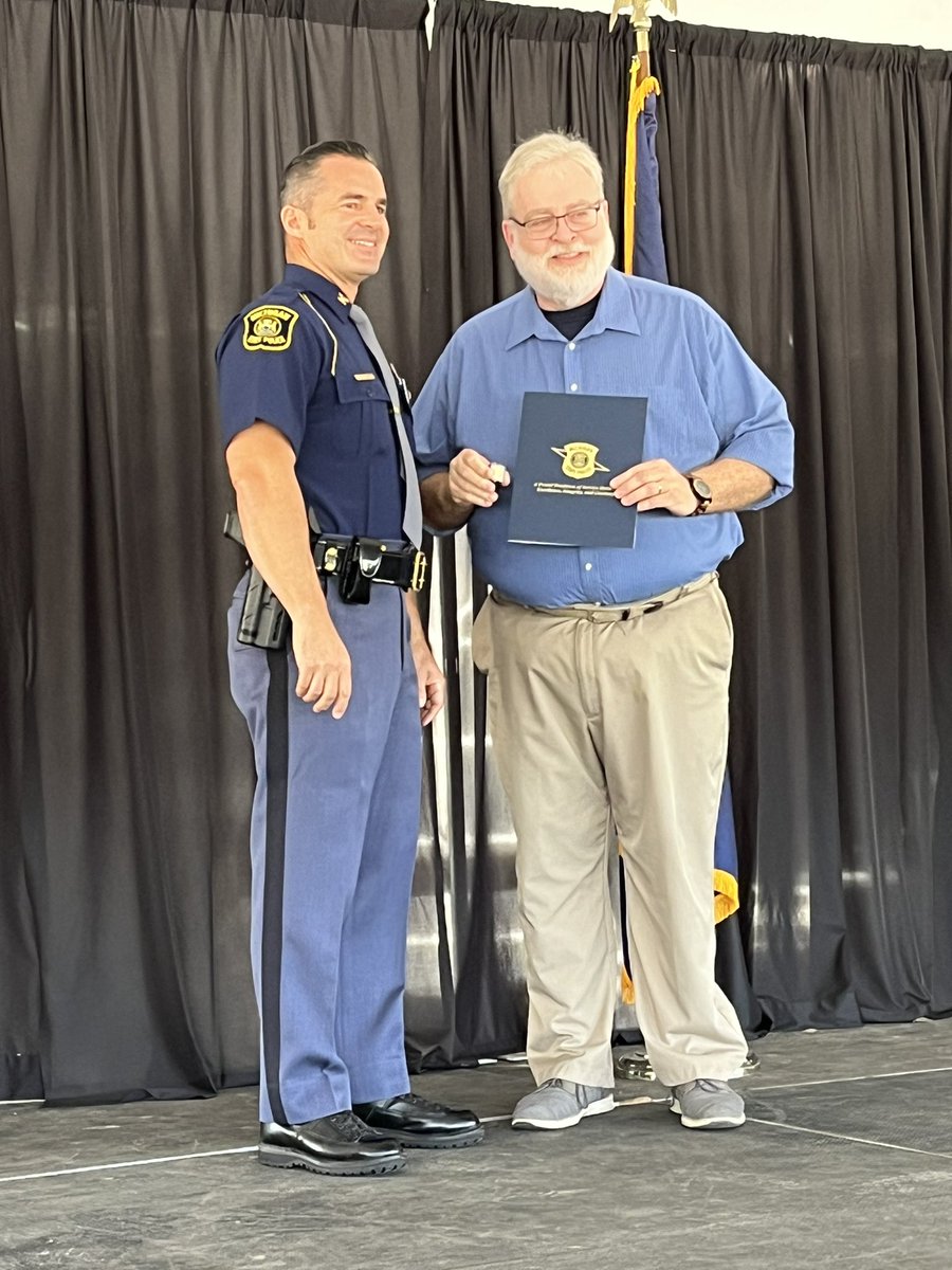 mspnorthernmi's tweet photo. Congratulations to Chaplain Bryan Thompson on 30 years of service. He is assigned to the MSP Houghton Lake Post. https://t.co/HPM9ZeENQE