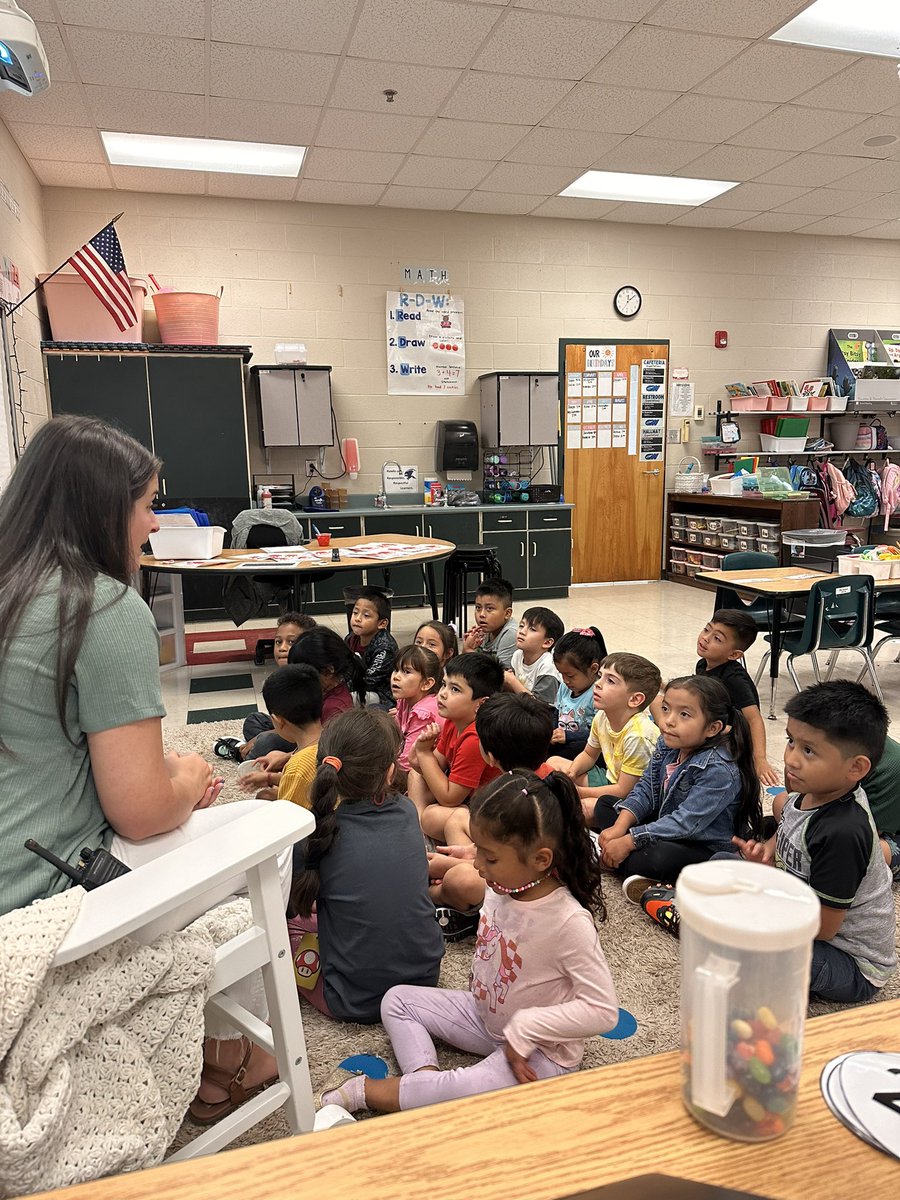 Mrs. Guerrero tweet media