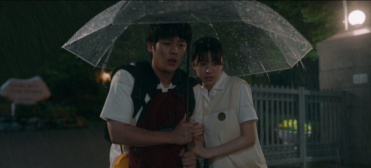 kdramamiss's tweet photo. are you a loner .. me too 🥰 these two baby chicks are so precious #Moving #MovingEp4 https://t.co/o1HHFMqHfi