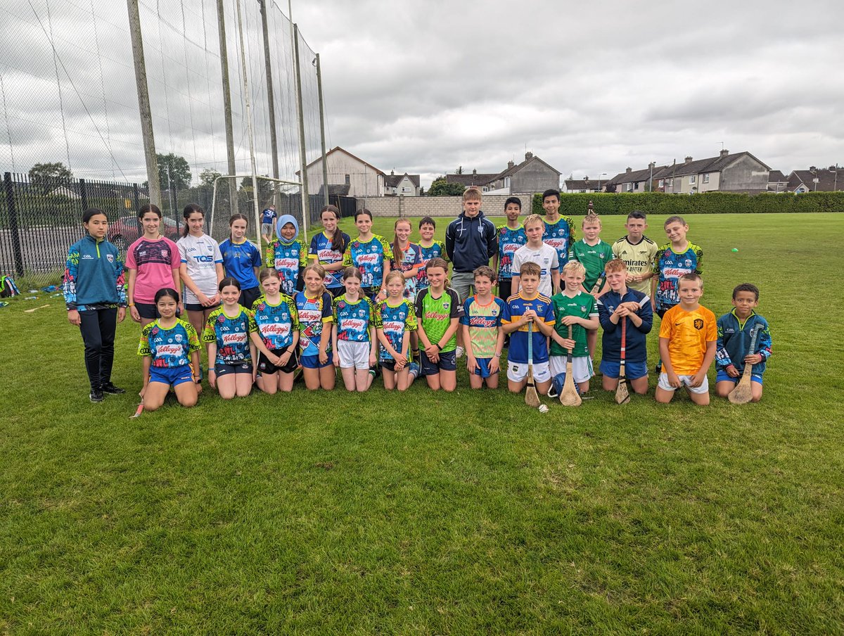 Déise Óg Waterford (@waterfordgaacg) on Twitter photo Our penultimate week of <a href="/KelloggsUKI/">Kellogg's UK & IRE</a> <a href="/officialgaa/">The GAA</a> #CùlCamps continued today and we had glorious sunshine 🌞 at our 7 venues, <a href="/WaterfordGAA/">Waterford GAA</a> hurler Padraig Fitzgerald paid a visit to an excited crew at the <a href="/coisbhridegaa/">Cois Bhride GAA</a> camp which is being held in <a href="/TallowGAA/">Tallow GAA</a> ✔🏑🥎🏐 Our penultimate week of <a href="/KelloggsUKI/">Kellogg's UK & IRE</a> <a href="/officialgaa/">The GAA</a> #CùlCamps continued today and we had glorious sunshine 🌞 at our 7 venues, <a href="/WaterfordGAA/">Waterford GAA</a> hurler Padraig Fitzgerald paid a visit to an excited crew at the <a href="/coisbhridegaa/">Cois Bhride GAA</a> camp which is being held in <a href="/TallowGAA/">Tallow GAA</a> ✔🏑🥎🏐