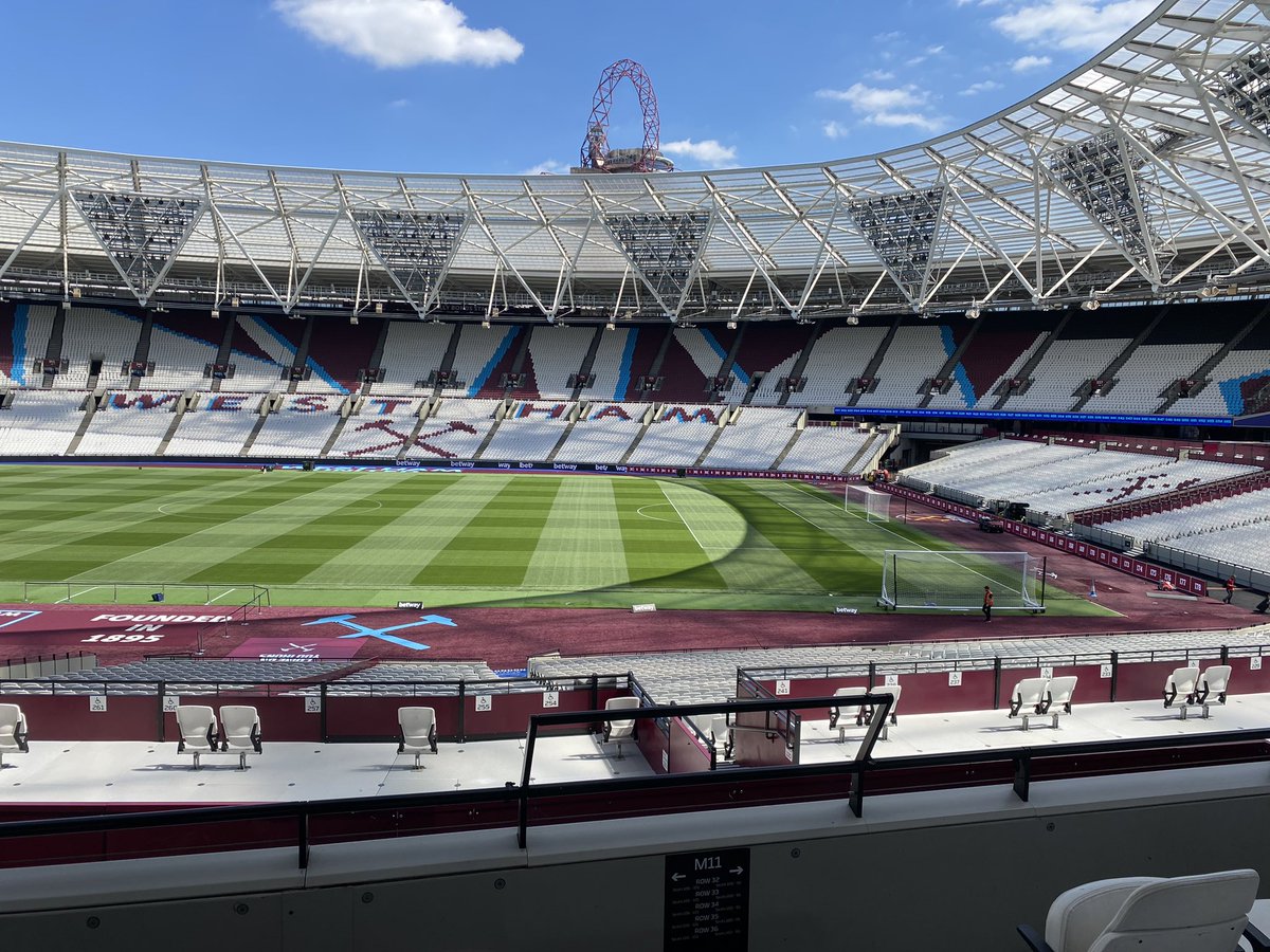 VexMaster_'s tweet image. Was in the London stadium today and saw a sneak peak for the Alvarez announcement 😉 8pm BST