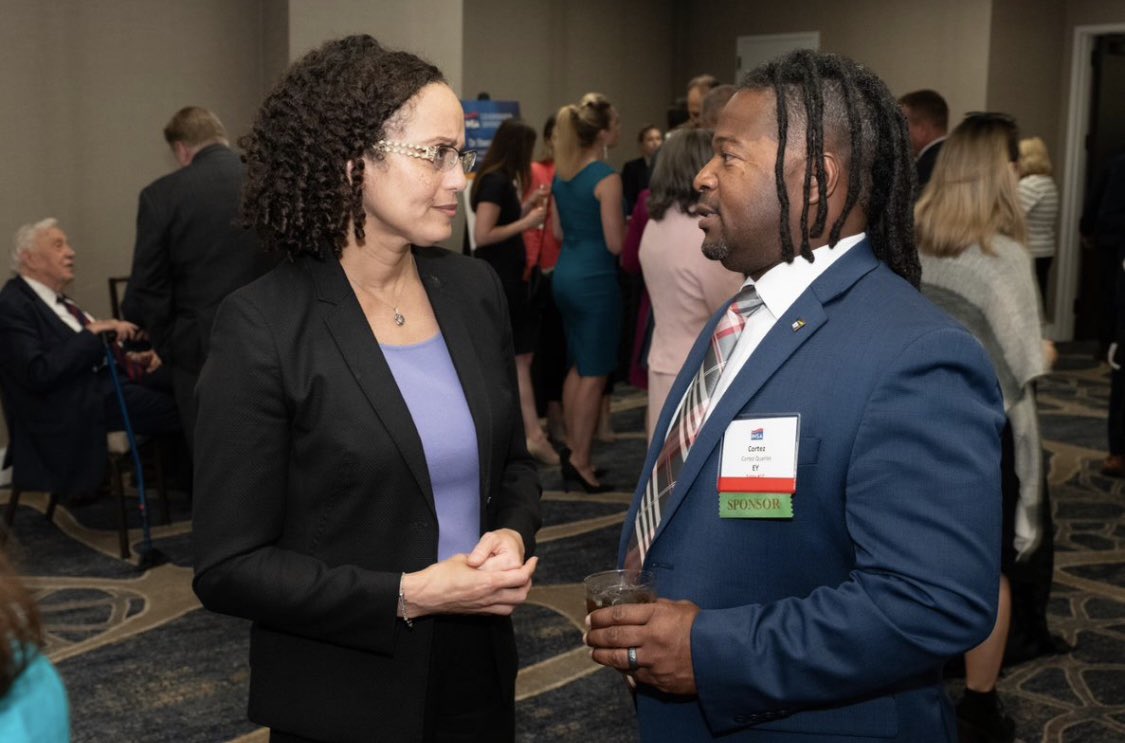 Blessed to be amongst a distinguished group of intelligence and national security professionals for @INSAlliance Leadership Dinner honoring Dr. Stacey Dixon, PDDNI, @ODNIgov #INSALeadership  #IntelligenceCommunity #NationalSecurity