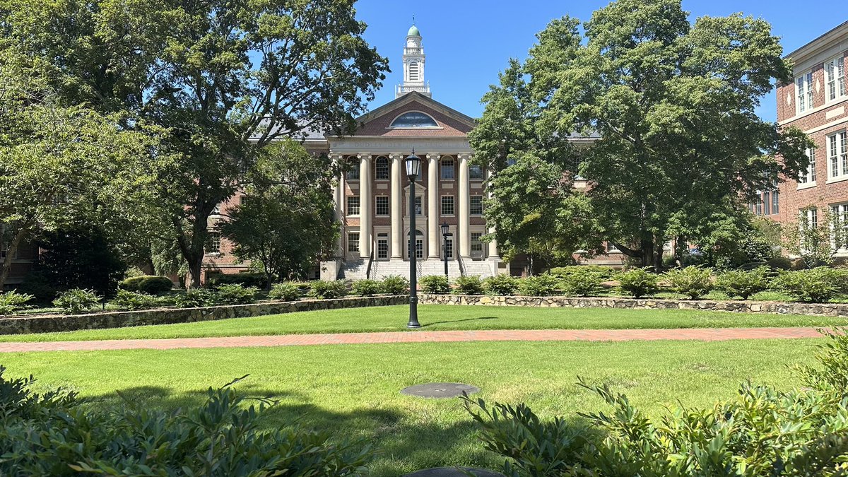gkayye's tweet photo. 12-Days until @UNC @UNCHussman #FDOC ❤️ https://t.co/AkBuAQHz2g