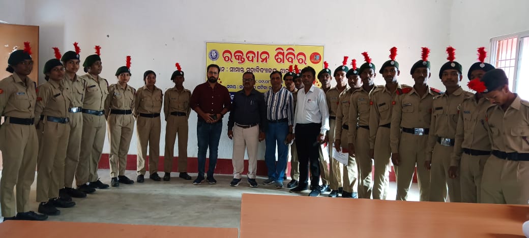 Mega blood donation camp organised by our Seemanta Mahavidyalaya NCC,NSS,YRC unit and 102 units collect by Baripada PRM Medical college blood bank.. Thanks to Principal sir, all staff, cadets, volunteers NYP team, Media person, Students for success the program.
<a href="/14_OdishaBnNCC/">KeonjharWarriors</a>